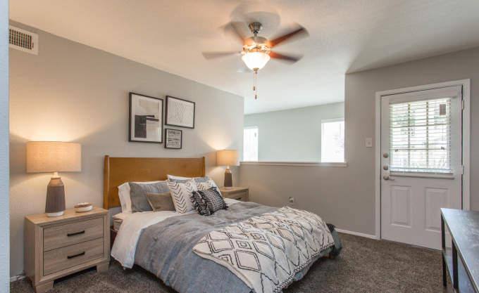 Apartment for rent at 2215 Avenida La Quinta St #2047, Houston, TX 77077