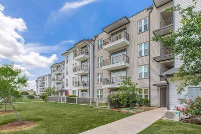 Apartment for rent at 10801 S I-35 Frontage Rd #3018, Austin, TX 78747