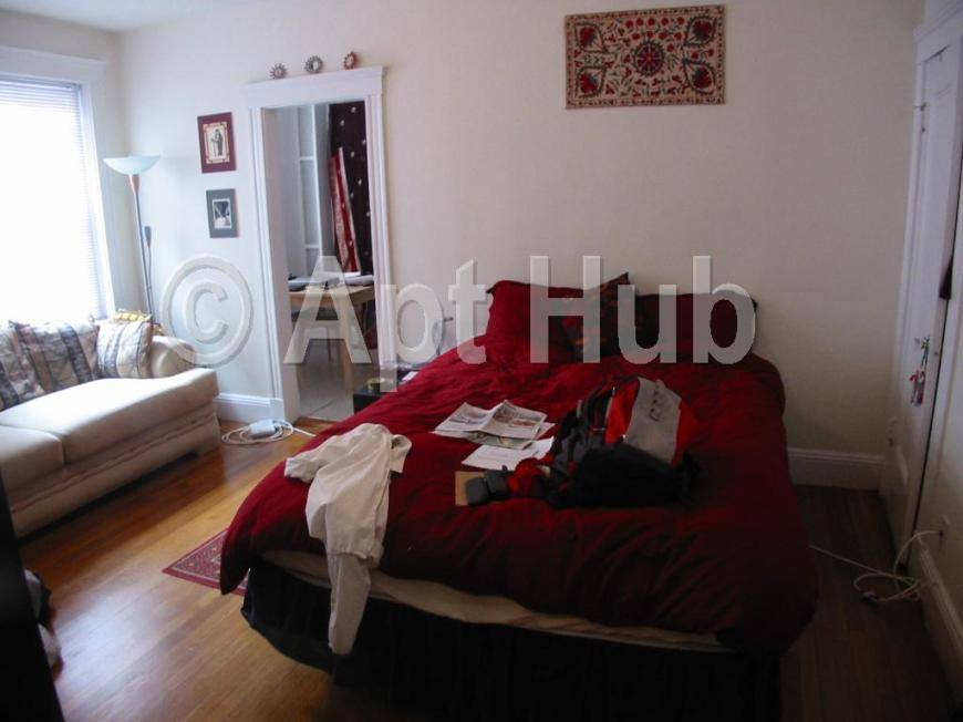 Apartment for rent at 21 Chauncy St #U1, Cambridge, MA 02138