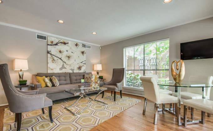 Apartment for rent at 3000 Greenridge Dr #2047, Houston, TX 77057