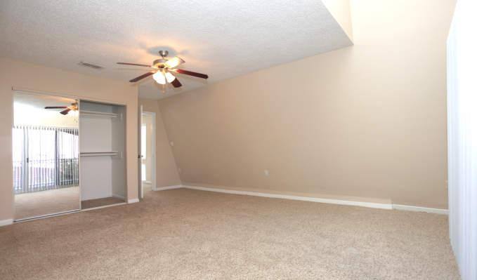 Apartment for rent at 3411 Cummins St #2047, Houston, TX 77027