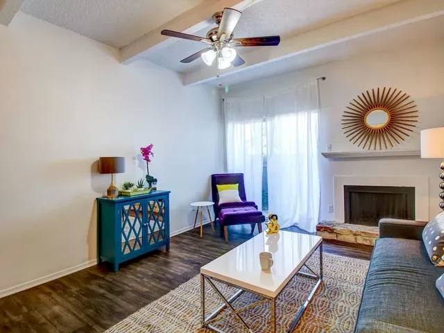 Apartment for rent at 3524 Greystone Dr #1018, Austin, TX 78731