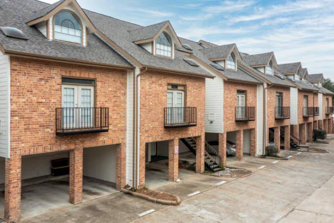 Apartment for rent at 18142 S Park View Dr #147, Houston, TX 77084