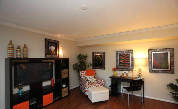 Apartment for rent at 10802 Greencreek Dr #1047, Houston, TX 77070