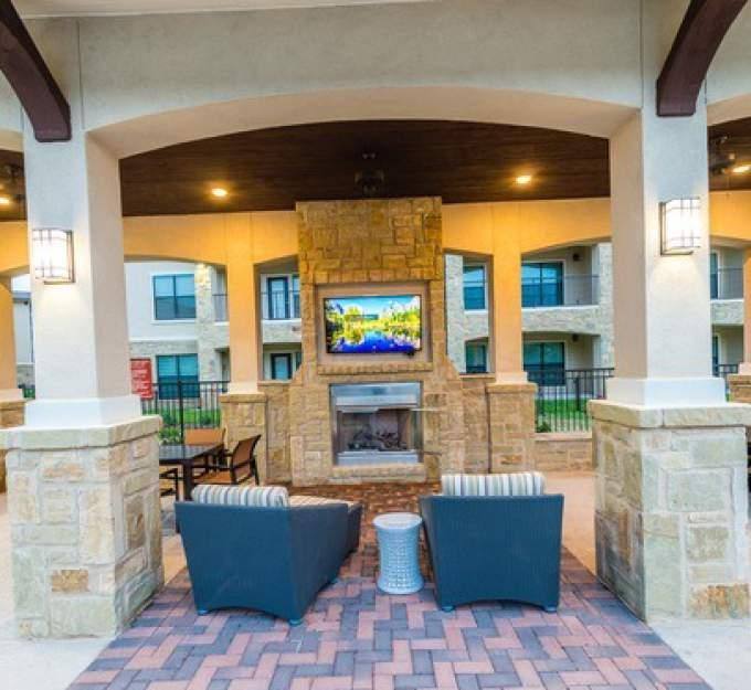 Apartment for rent at 12240 Bella Terra Center Way #3047, Richmond, TX 77406