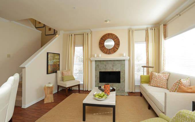Apartment for rent at 1901 NE Green Oaks Blvd #2121, Arlington, TX 76006