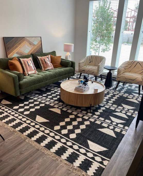 Apartment for rent at 200 W Commerce St #2121, Dallas, TX 75208