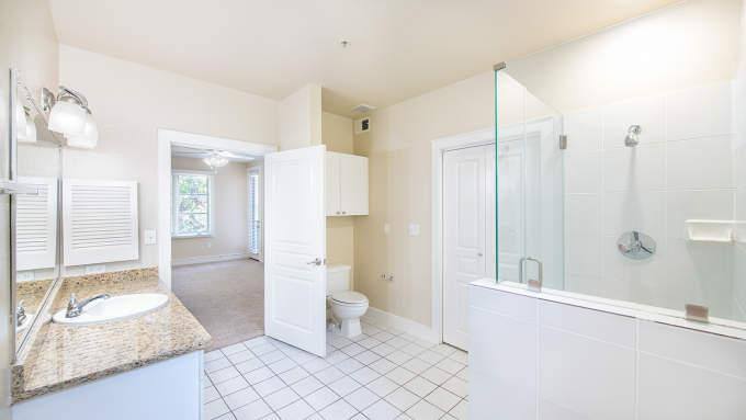 Apartment for rent at 2525 Worthington St #3121, Dallas, TX 75204