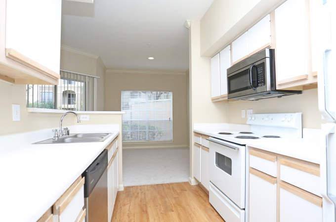 Apartment for rent at 2440 N Blvd #2047, Houston, TX 77098