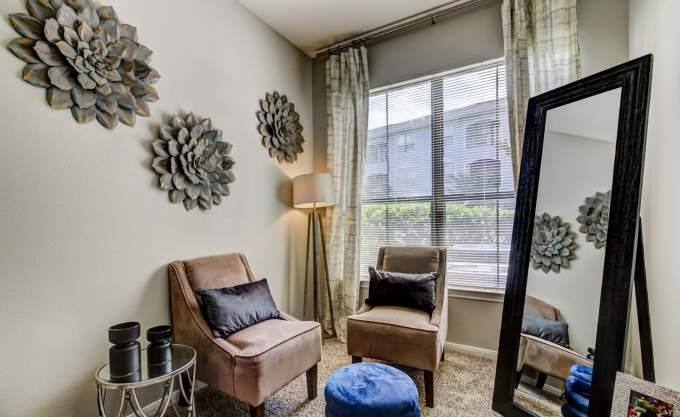 Apartment for rent at 2500 Woodland Park Dr #3047, Houston, TX 77077