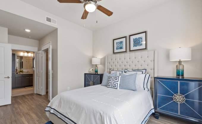 Apartment for rent at 122 Lakeview Way #174, Katy, TX 77494