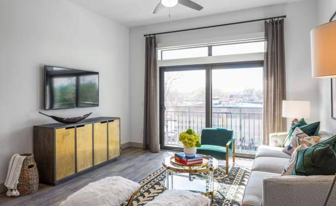 Apartment for rent at 515 W 20th St #1174, Houston, TX 77008