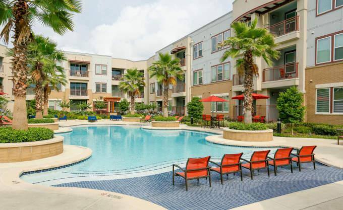 Apartment for rent at 2630 Tanglewilde St #1174, Houston, TX 77063