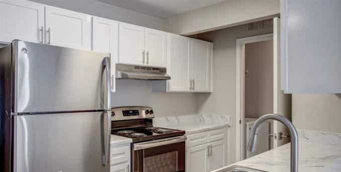 Apartment for rent at 2000 Westborough Dr #1174, Katy, TX 77449
