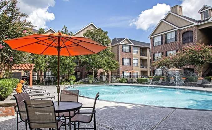 Apartment for rent at 2601 Woodland Park Dr #1174, Houston, TX 77077
