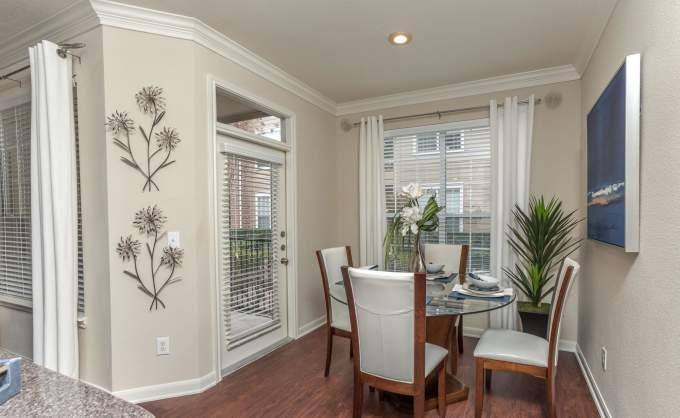 Apartment for rent at 2601 Woodland Park Dr #1174, Houston, TX 77077