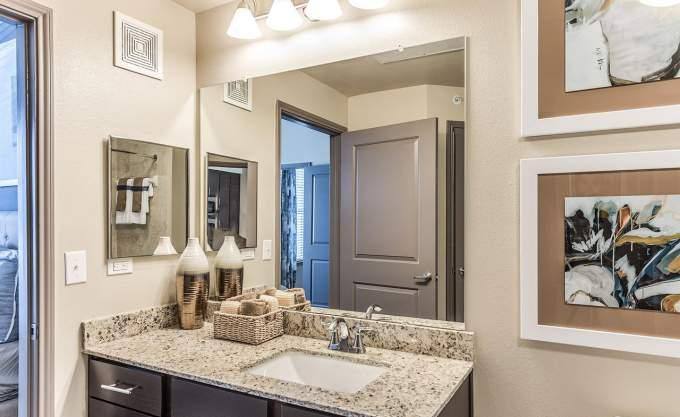 Apartment for rent at 8300 Red Bluff Rd #1174, Pasadena, TX 77507