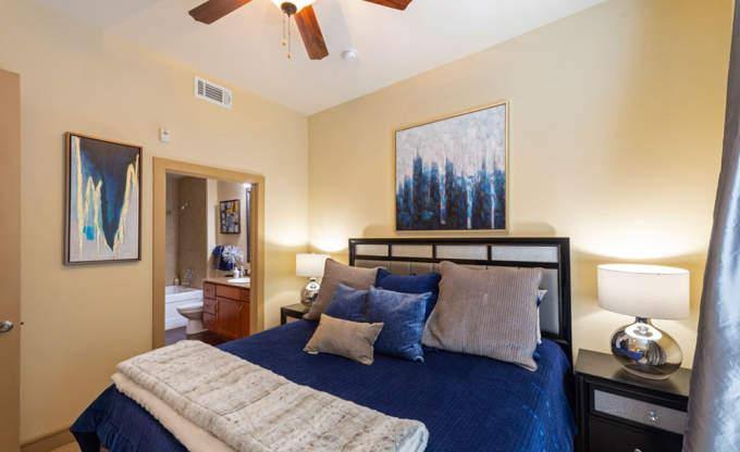 Apartment for rent at 2660 Augusta Dr #1174, Houston, TX 77057
