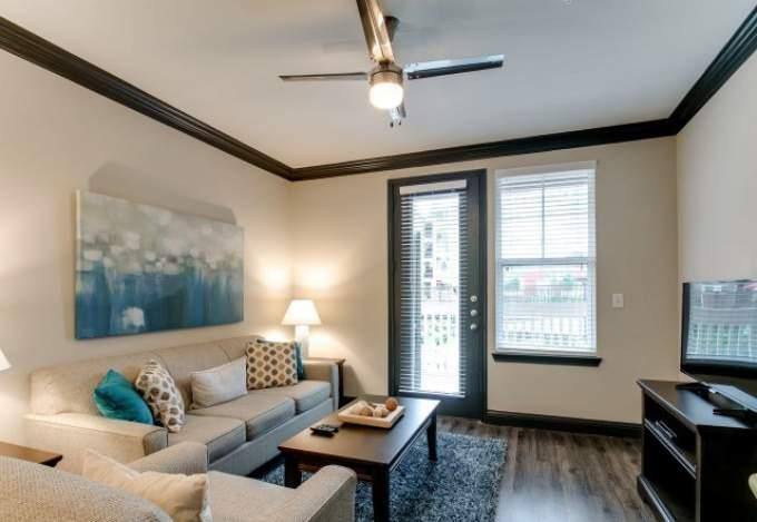 Apartment for rent at 2210 W Dallas St #1174, Houston, TX 77019