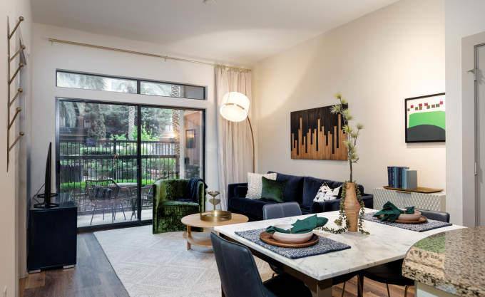 Apartment for rent at 2727 W 18th St #1174, Houston, TX 77008