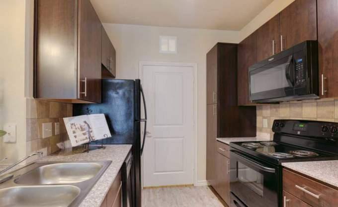 Apartment for rent at 2121 Ella Blvd #2174, Houston, TX 77008