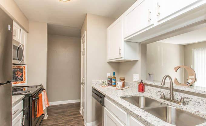 Apartment for rent at 1111 W Main St #2174, League City, TX 77573