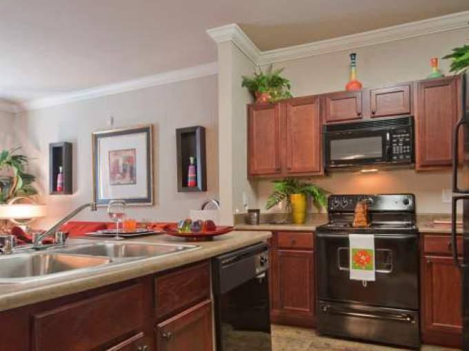 Apartment for rent at 7115 Mason Rd #2174, Richmond, TX 77407