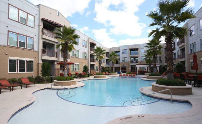 Apartment for rent at 2630 Tanglewilde St #2174, Houston, TX 77063