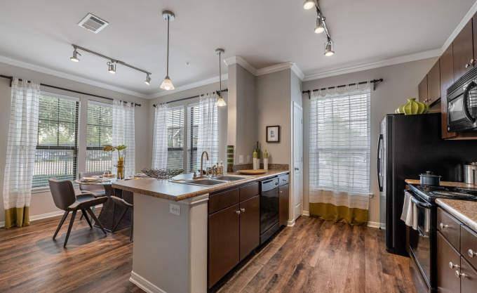 Apartment for rent at 14402 W Bellfort St #2174, Sugar Land, TX 77498