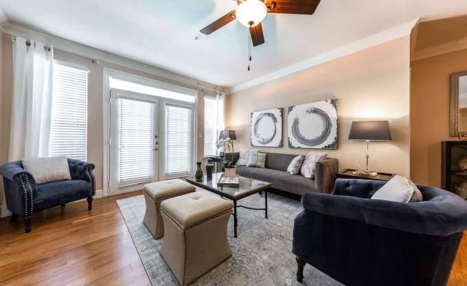 Apartment for rent at 4848 Pin Oak Park #2174, Houston, TX 77081