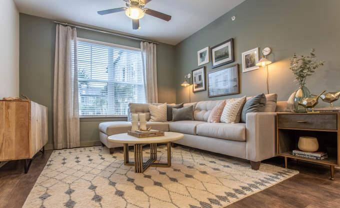 Apartment for rent at 1818 Fannin Speedway #2174, Houston, TX 77045