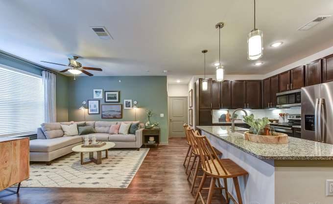 Apartment for rent at 1818 Fannin Speedway #2174, Houston, TX 77045