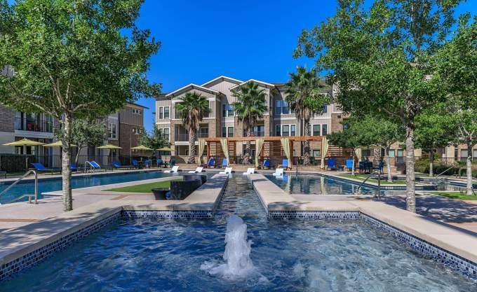 Apartment for rent at 1226 W Grand Parkway S #2174, Katy, TX 77494