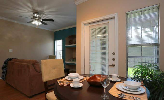 Apartment for rent at 2850 Oak Rd #2174, Pearland, TX 77584