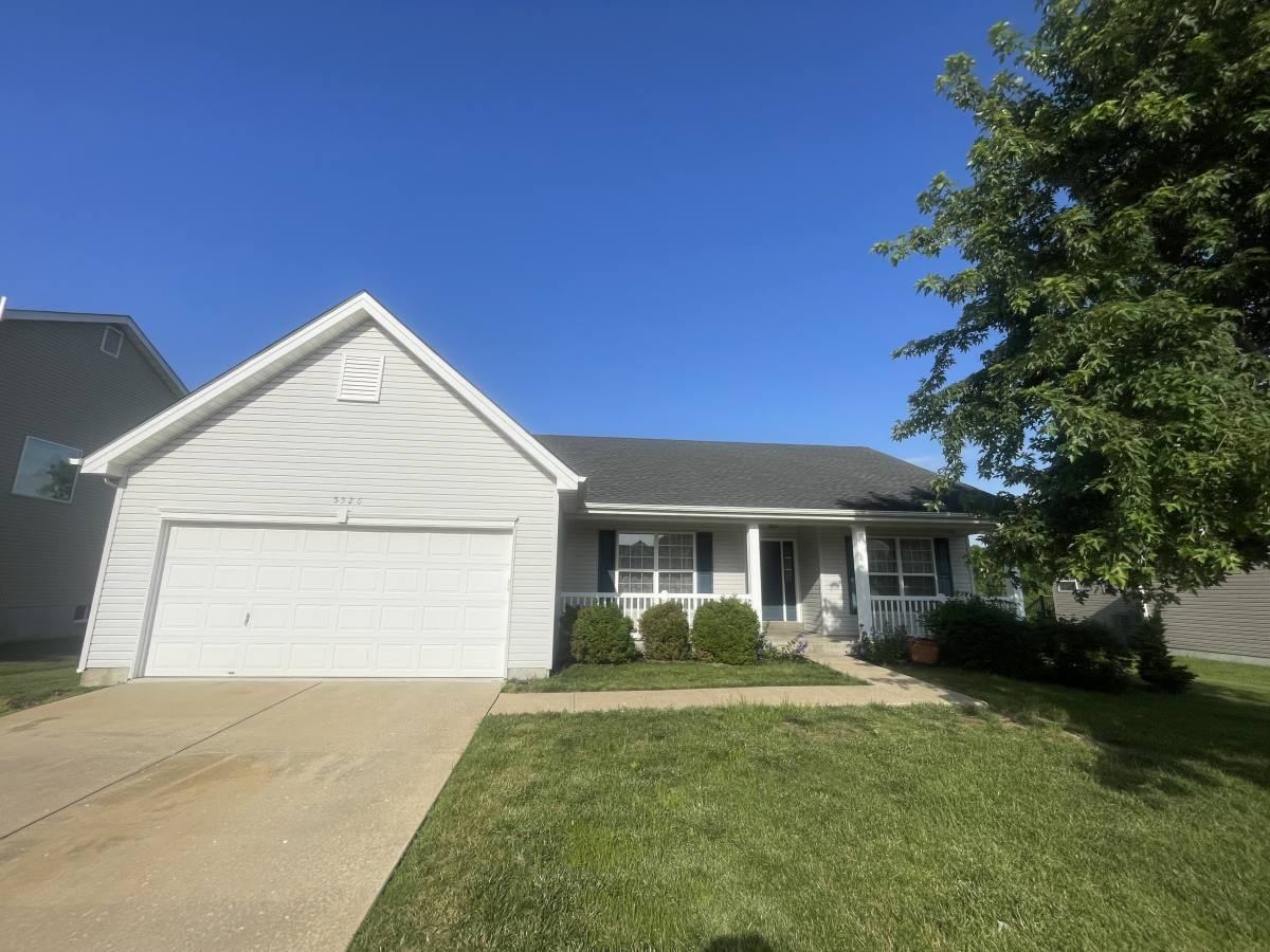 House for rent at 5526 Ashboro Dr, Saint Charles, MO 63304