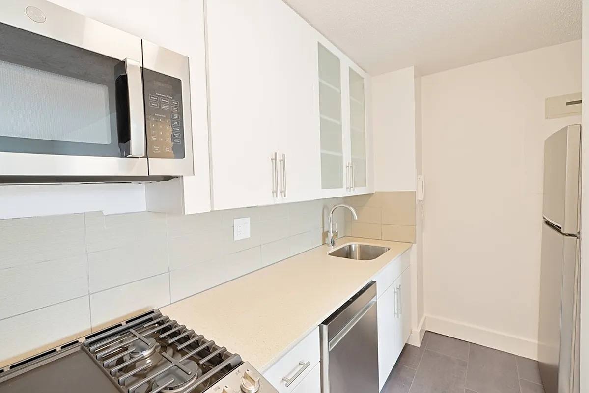 Apartment for rent at 490 2nd Ave #13AA, New York, NY 10016
