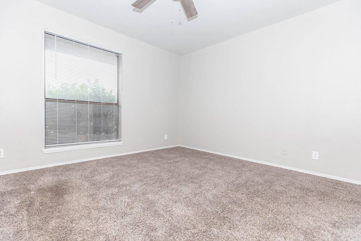 Apartment for rent at Mills Run, 11755 Norbourne Dr, Cincinnati, OH 45240