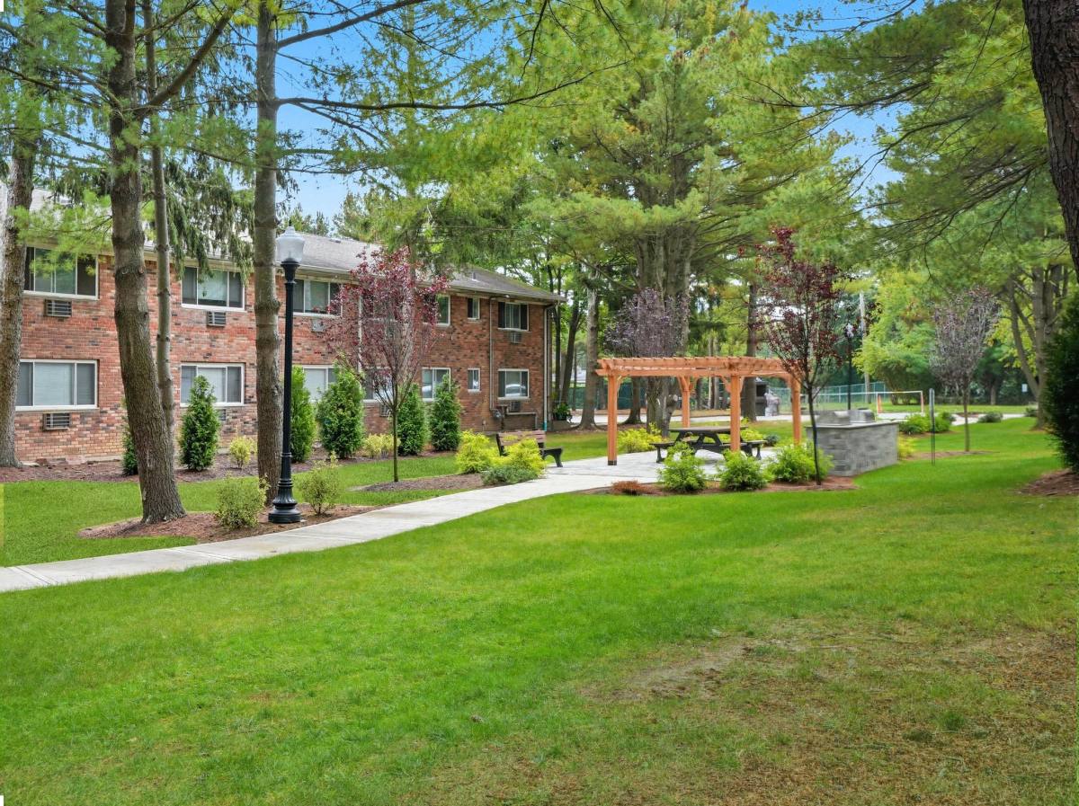 Apartment for rent at Eagle Rock at Nesconset, 835 Nesconset Highway 006F09, Nesconset, NY 11767