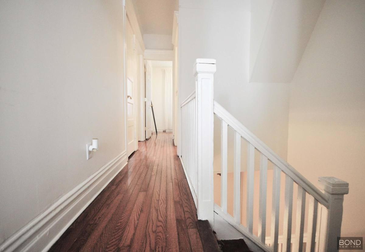 Townhouse for rent at 1065 Sterling Place, Brooklyn, NY 11213