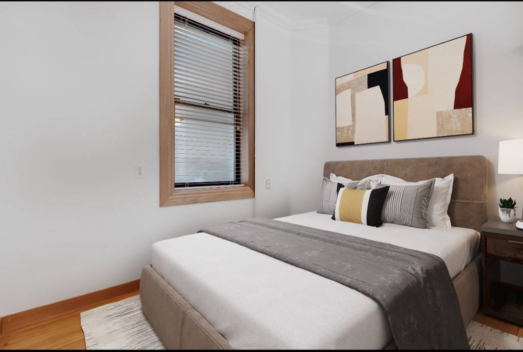 Townhouse for rent at 198 W 10th St #6A, New York, NY 10014