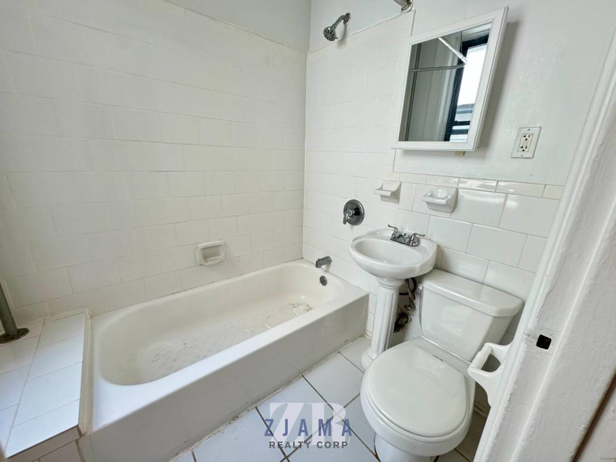 Apartment for rent at 647 Prospect Place #9, Brooklyn, NY 11216