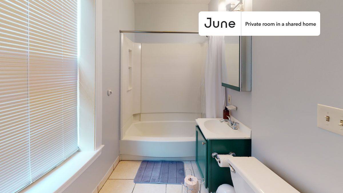 Apartment for rent at 17 Highgate St, Allston, MA 02134