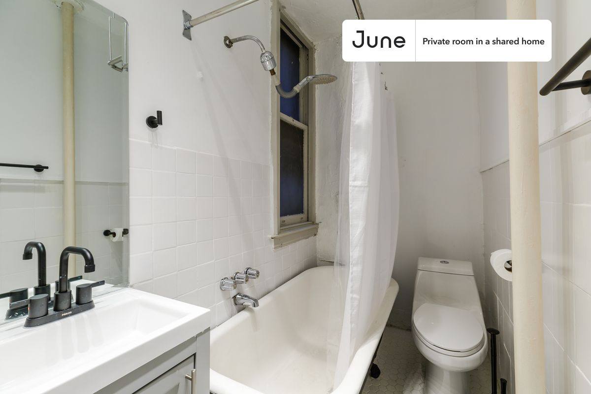 Apartment for rent at 400 W 20th St, New York, NY 10011