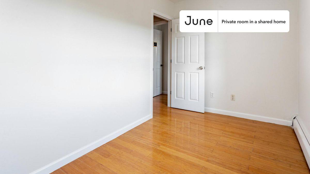 Apartment for rent at 1594 Nostrand Ave, Brooklyn, NY 11226