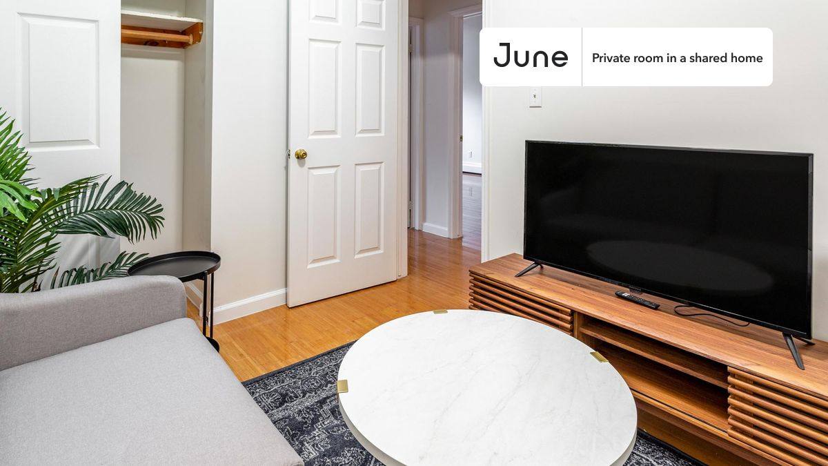 Apartment for rent at 1594 Nostrand Ave, Brooklyn, NY 11226