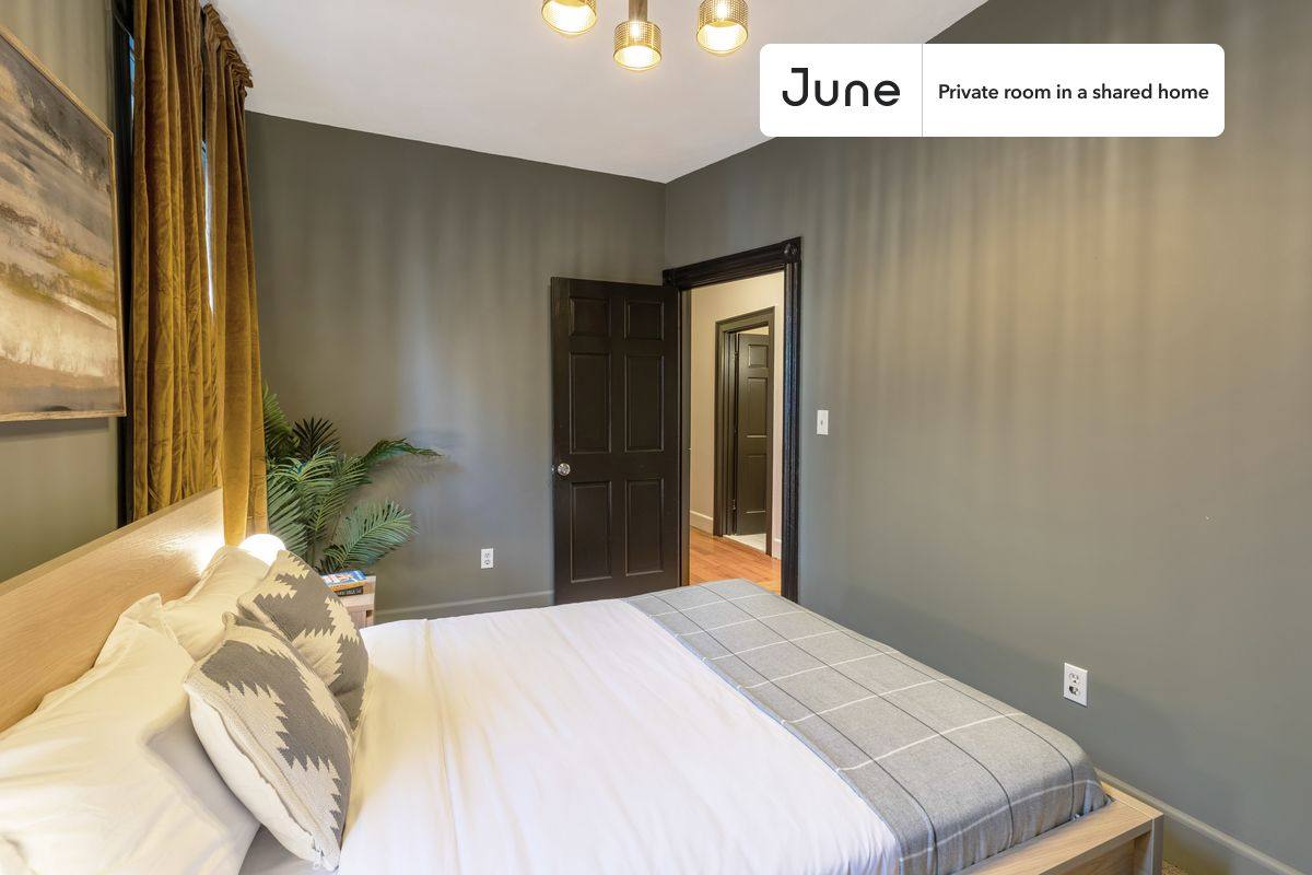 Apartment for rent at 101 Calumet St, Roxbury Crossing, MA 02120