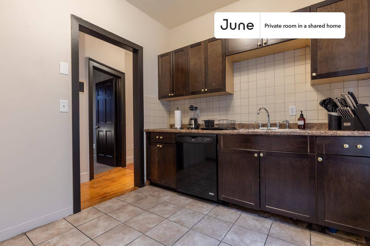 Apartment for rent at 101 Calumet St, Roxbury Crossing, MA 02120