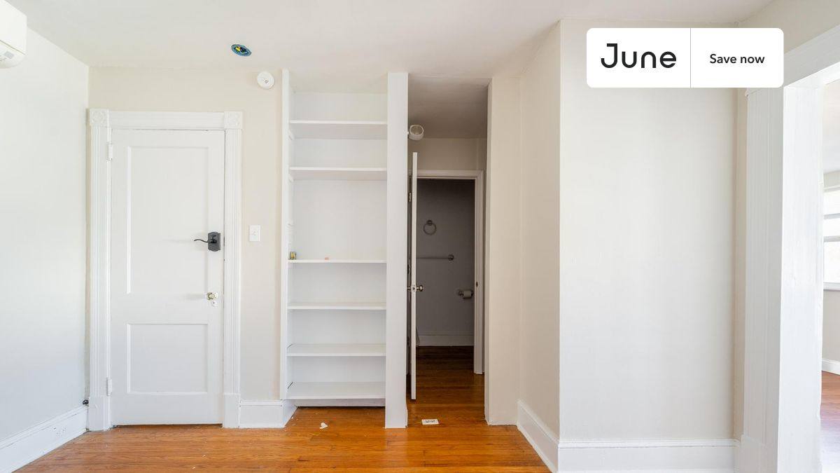 Apartment for rent at 1443 Parkwood Place NW, Washington, DC 20010