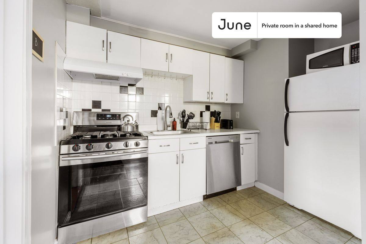 Apartment for rent at 14-18 Bacon St #A, Newton, MA 02458