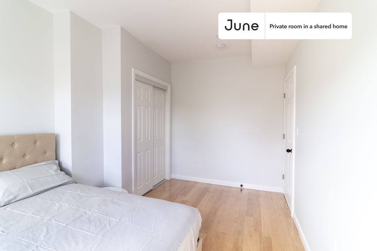 Apartment for rent at 90 Mount Vernon St #B, Dorchester, MA 02125